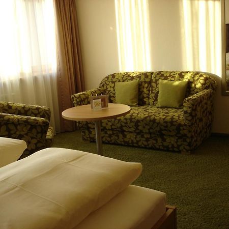 Hotel Garni Hack Heiligenborn Стая снимка